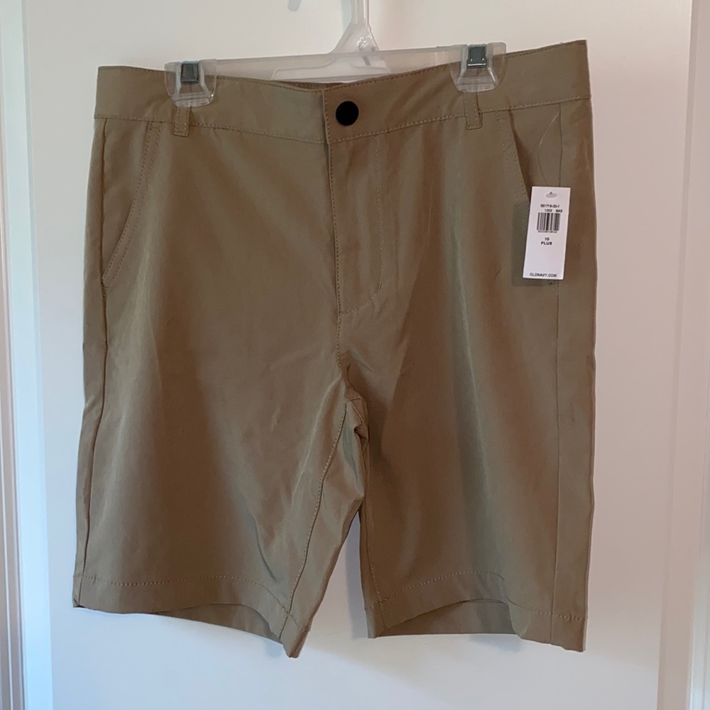 NWT 10 husky dry fit quick dry tech shorts